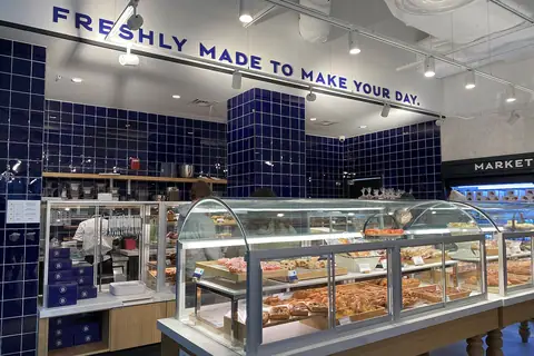 Delos Bakery photo 2