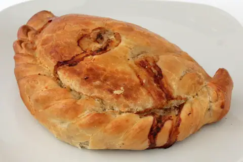 Delos Bakery photo 3